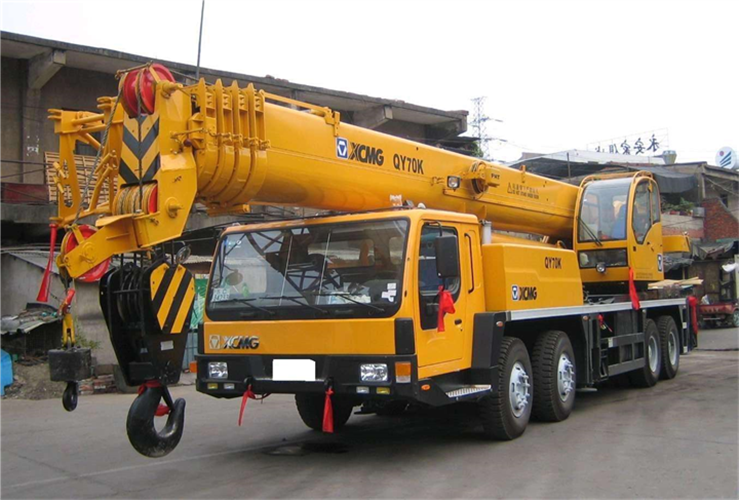 马尔康市吊车出租选择重点