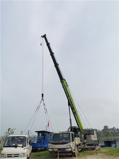 马尔康市桥梁建设吊装案例